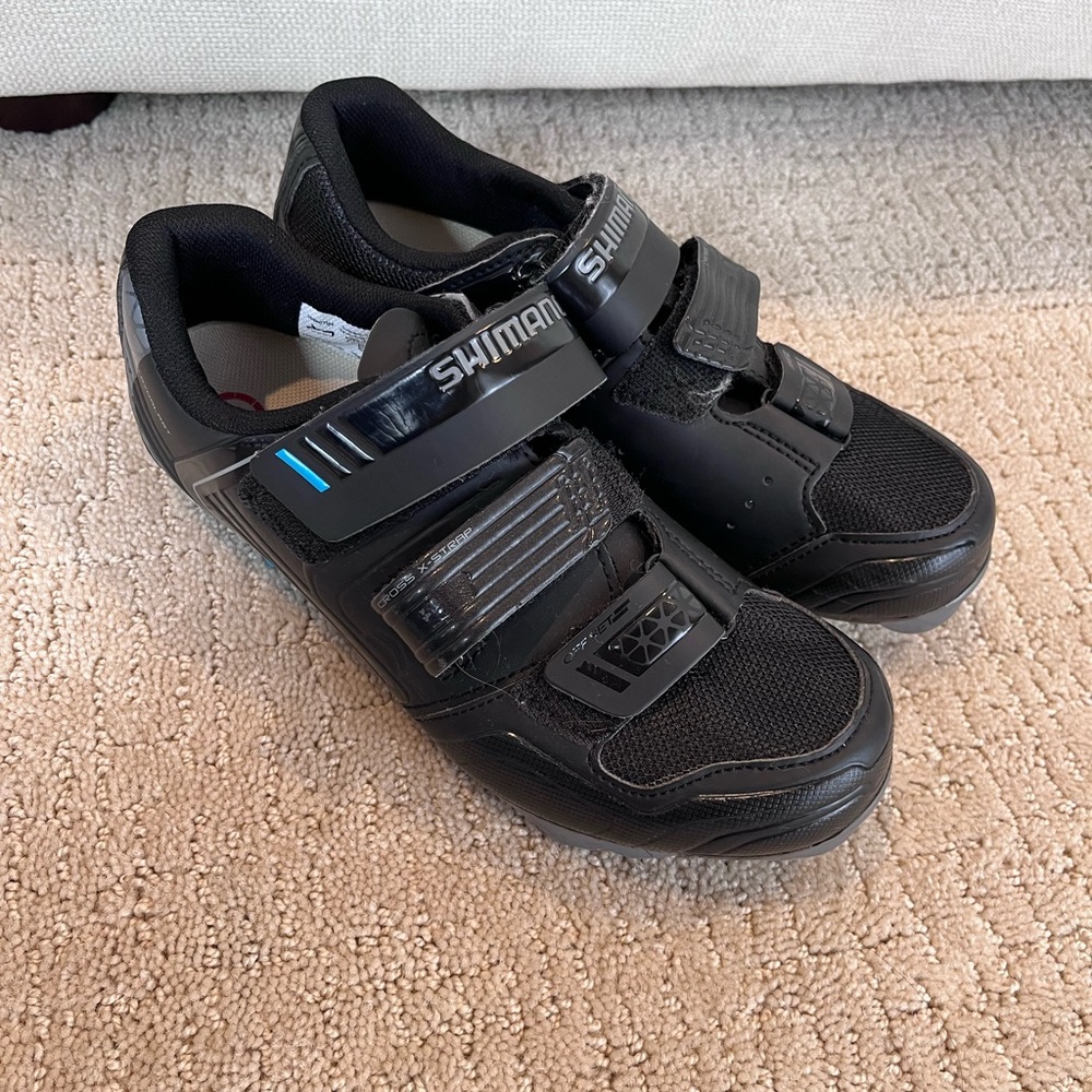 Shimano Women's MTB Shoe size 38 or 6.5